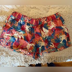 Patagonia barely baggies shorts 2 1/2